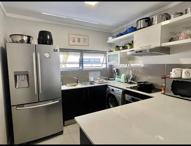 2 BEDROOM TOWNHOUSE FOR SALE IN EQUESTRIA